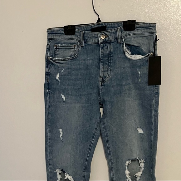Brand New Forever 21 Skinny Jeans - Picture 7 of 7